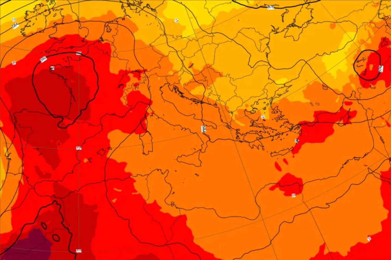 L'ondata di caldo record sta per finire, in arrivo forti temporali e grandine: ecco dove e da quando